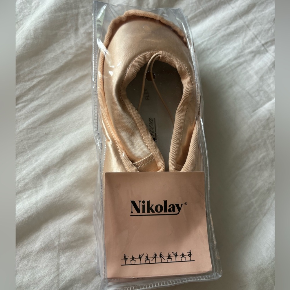 Nikolay Nova Flex Pointe Shoes